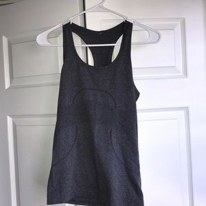 Lululemon running tank